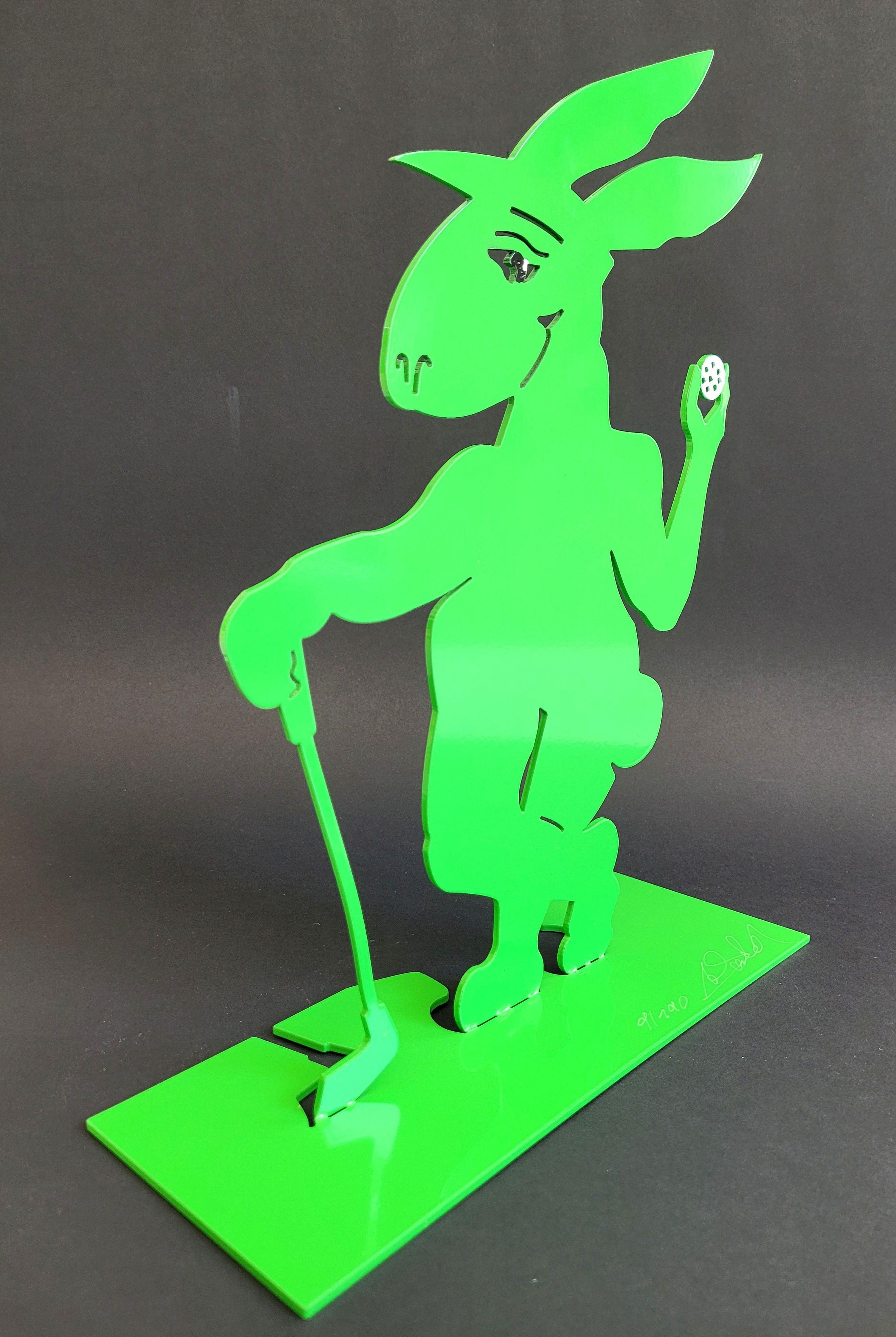 Birdi (Golf) Hase Skulptur von Alfred Gockel