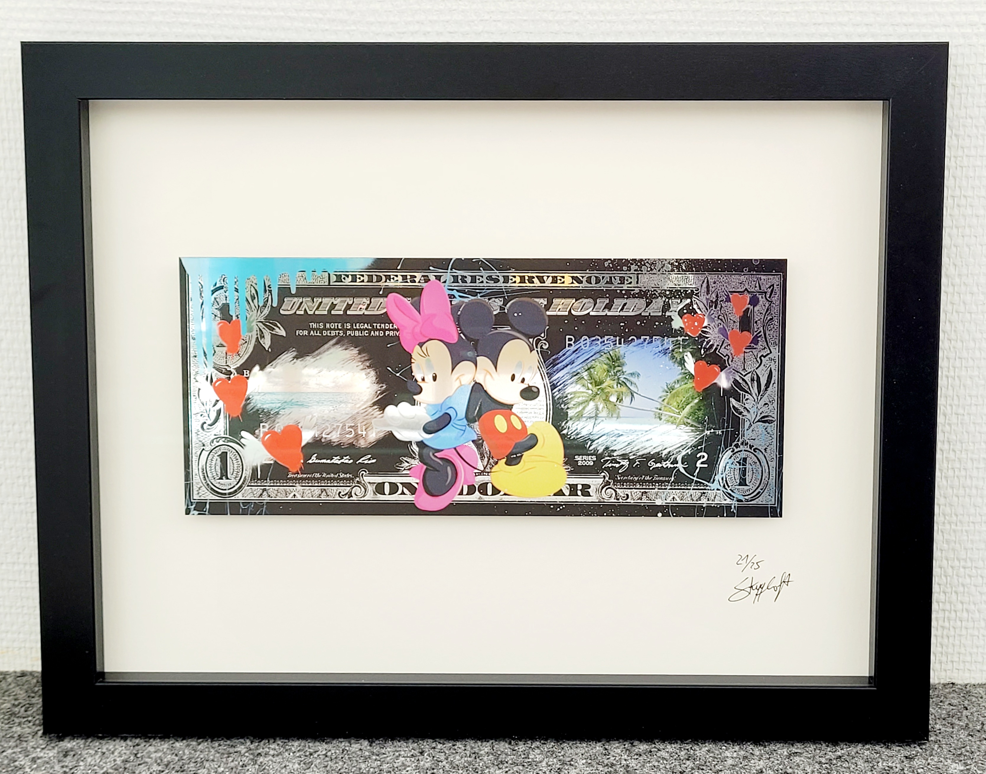 SKYYLOFT: Holiday Mickey + Minnie Mouse Chrom Dollar mit Rahmen
