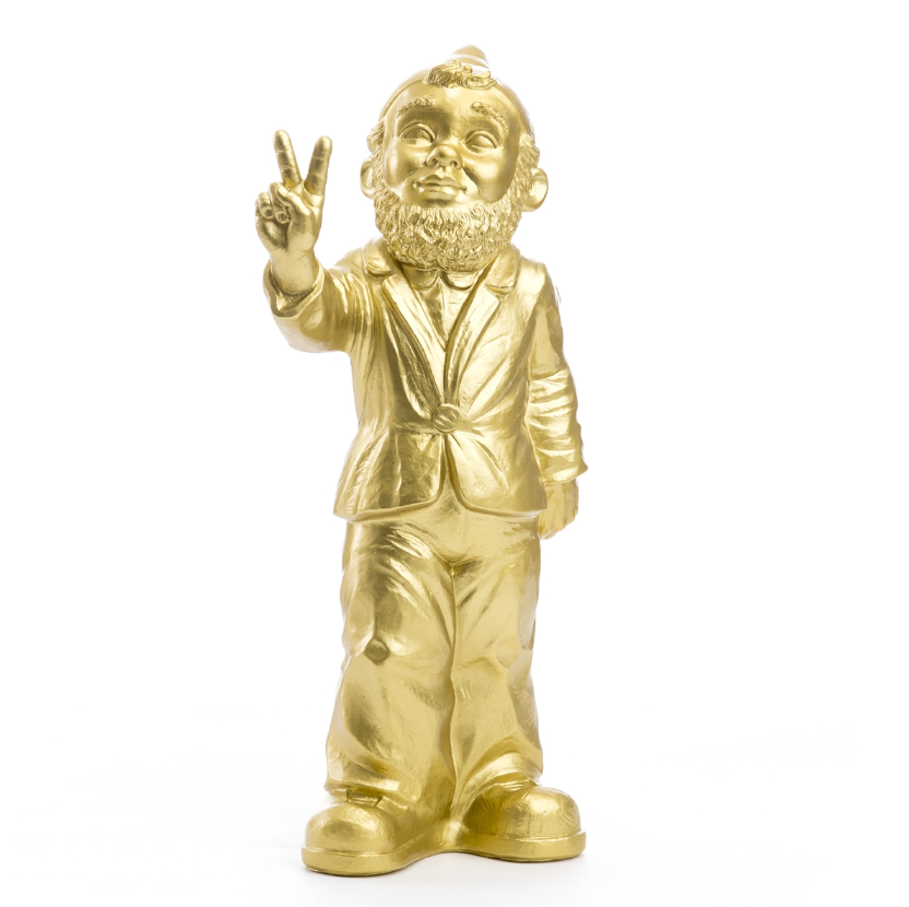 2019-09-04-35d723314a60ea Victory-gold