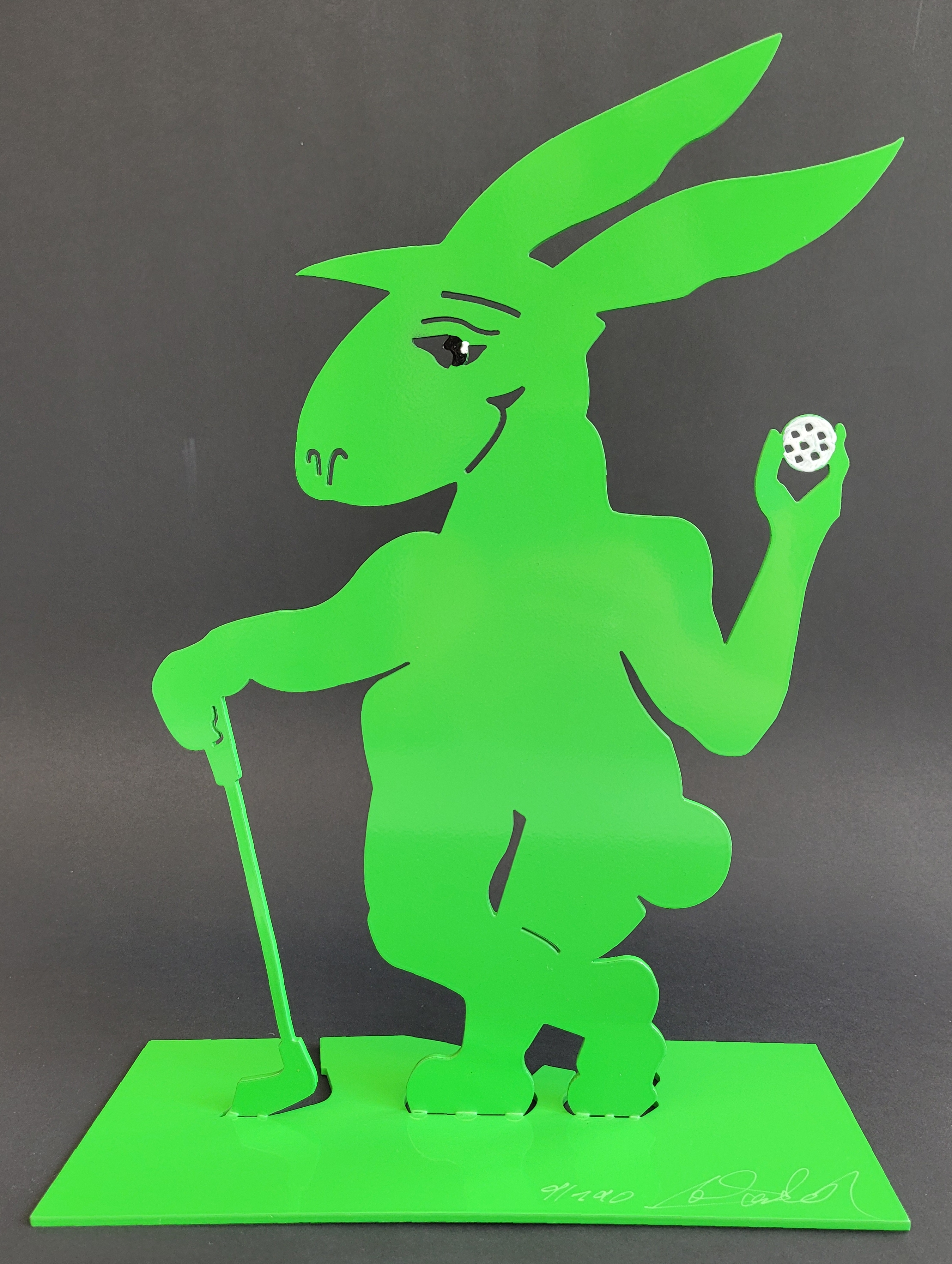 Birdi (Golf) Hase Skulptur von Alfred Gockel