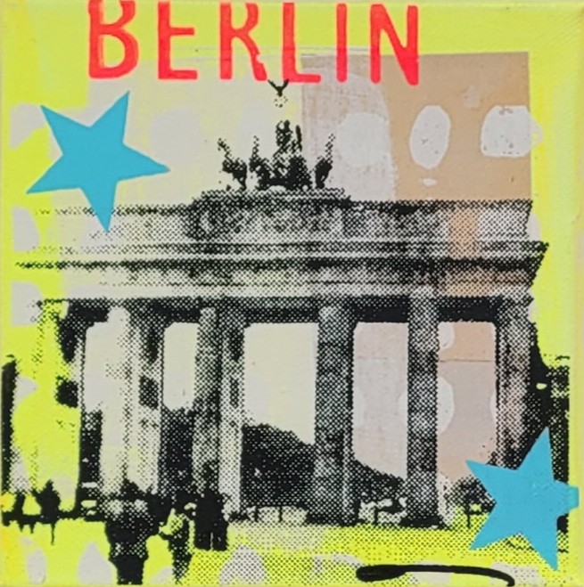 Anna Flores: Little Icon - Berlin