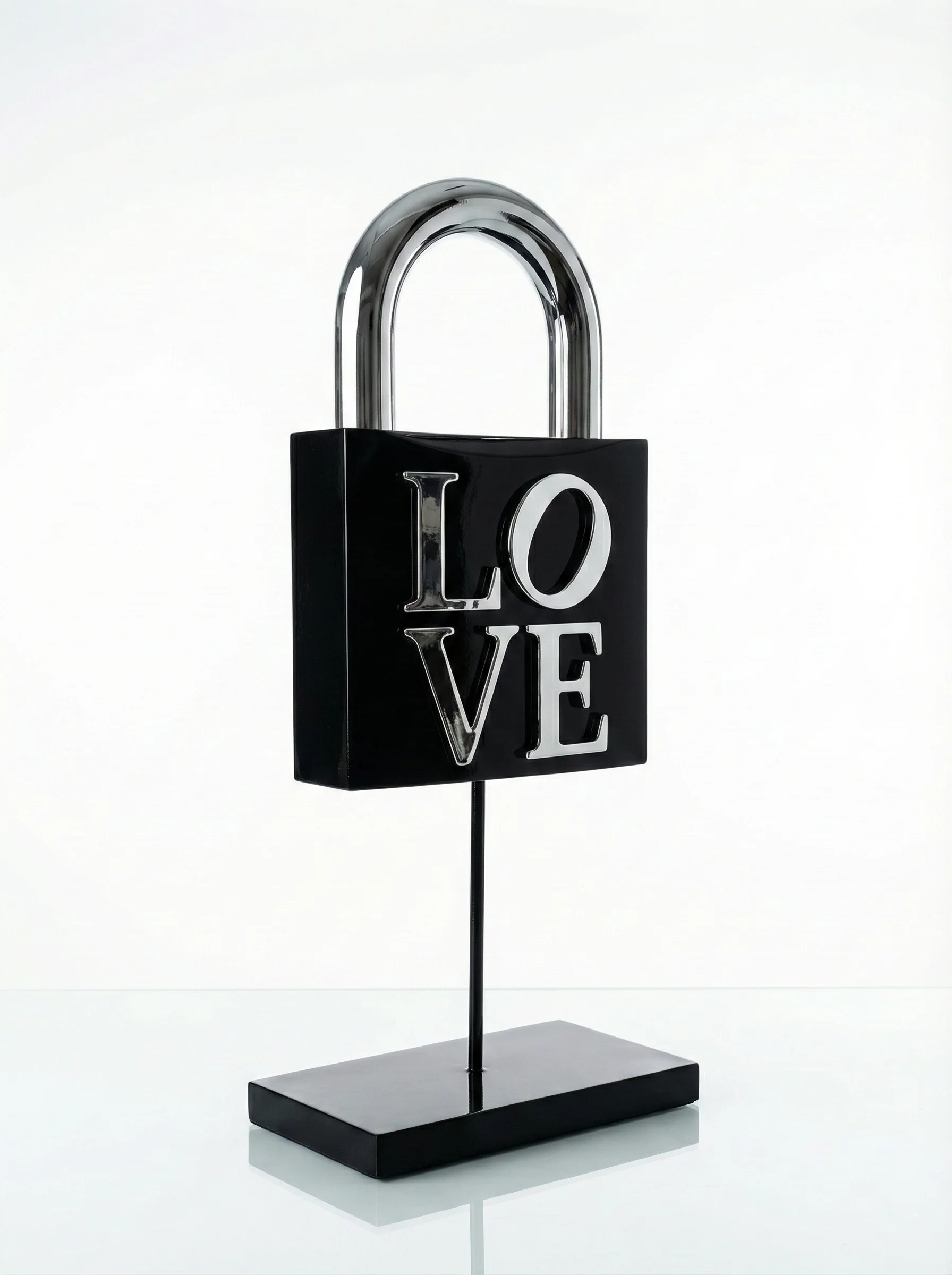 "The Love Lock" von Max Johansson