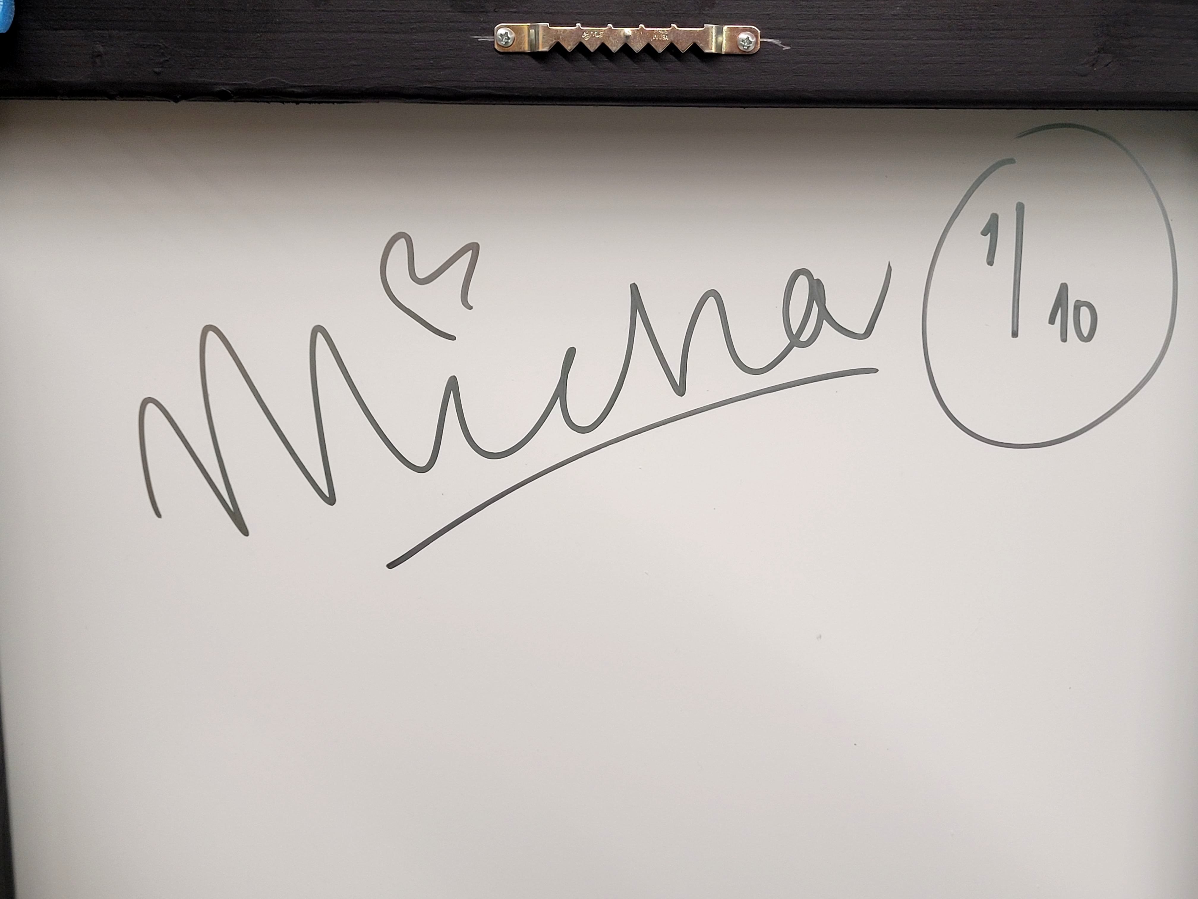 Huggy Bunny Signatur Micha Baker Signatur von Micha Baker